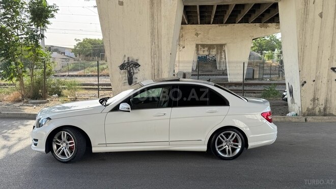 Mercedes C 250 2014, 100,000 km - 1.8 l - Bakı