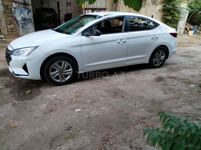 Hyundai Elantra 2020, 100,000 km - 1.6 l - Bakı