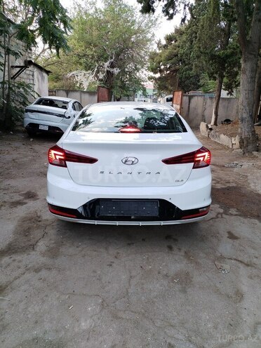 Hyundai Elantra 2020, 100,000 km - 1.6 l - Bakı