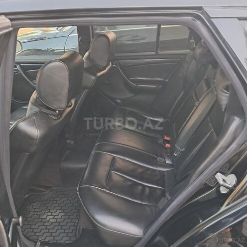 Mercedes C 230 2000, 800,000 km - 2.3 л - Sabirabad