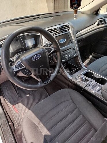 Ford Fusion (North America)-15
