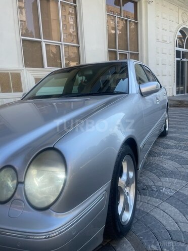 Mercedes E 320 1999, 45,700 km - 3.2 l - Bakı