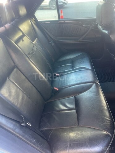 Mercedes E 320 1999, 45,700 km - 3.2 l - Bakı