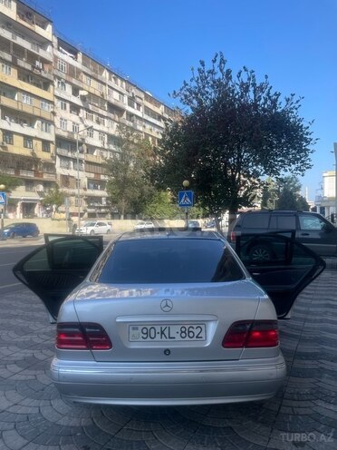 Mercedes E 320 1999, 45,700 km - 3.2 l - Bakı
