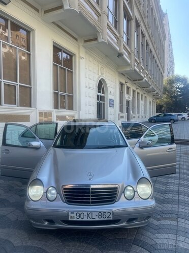 Mercedes E 320 1999, 45,700 km - 3.2 l - Bakı