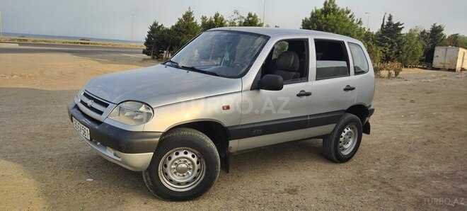 Chevrolet Niva 2004, 300,000 km - 1.7 l - Bakı