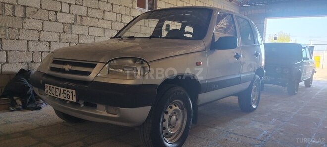 Chevrolet Niva 2004, 300,000 km - 1.7 l - Bakı