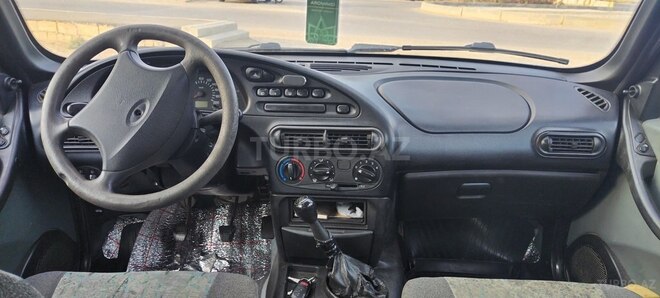 Chevrolet Niva 2004, 300,000 km - 1.7 l - Bakı