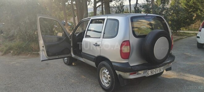 Chevrolet Niva 2004, 300,000 km - 1.7 l - Bakı