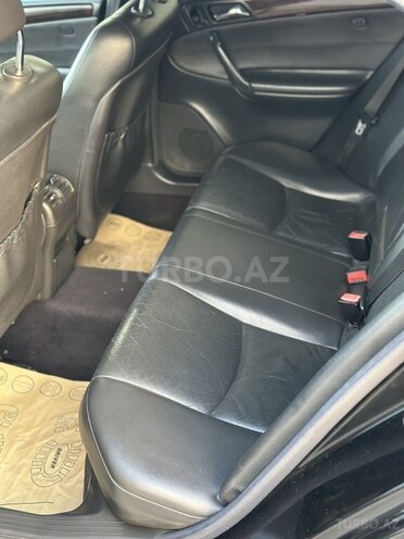 Mercedes C 240 2002, 373,000 km - 2.6 л - Bakı