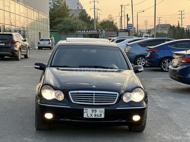 Mercedes C 240 2002, 373,000 km - 2.6 л - Bakı