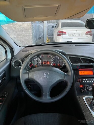 Peugeot 3008 2013, 147,323 km - 1.6 l - Bakı