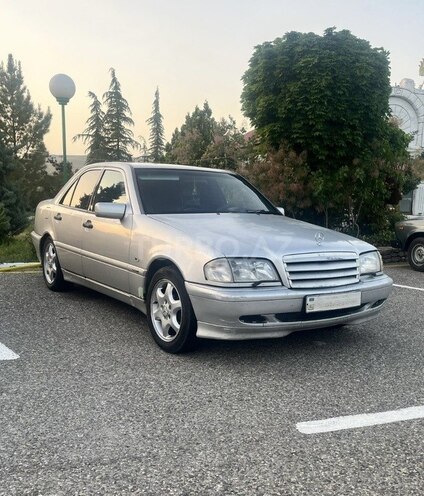 Mercedes C 200 1998, 485,000 km - 2.0 l - Qobustan