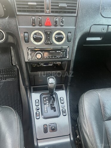 Mercedes C 200 1998, 485,000 km - 2.0 l - Qobustan