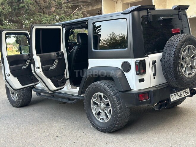 Jeep Wrangler 2013, 199,000 km - 2.8 л - Bakı