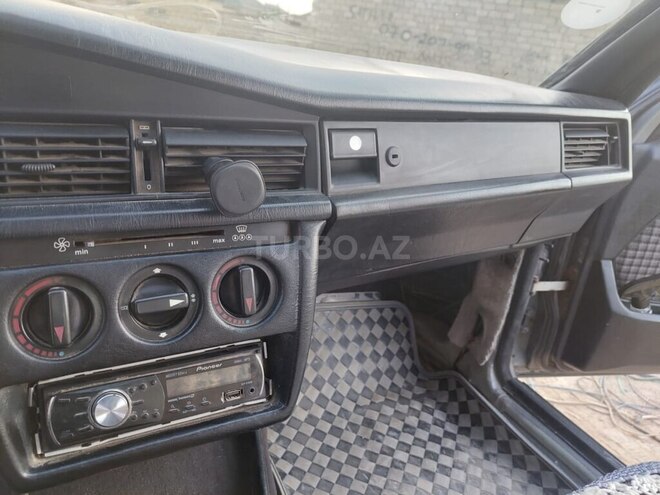 Mercedes 190 1991, 441,700 km - 1.8 l - Bakı