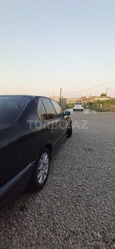 BMW 520 1994, 418,000 km - 2.0 l - Kürdəmir