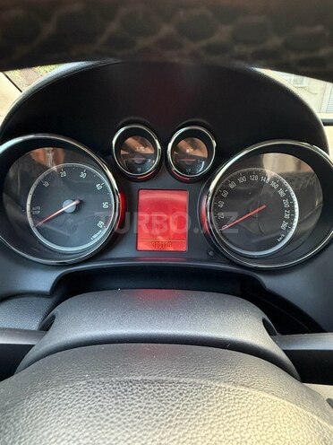Opel Astra 2011, 380,000 km - 1.3 l - Şəmkir