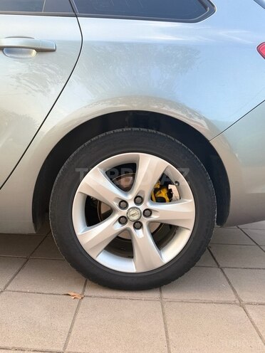 Opel Astra 2011, 380,000 km - 1.3 l - Şəmkir