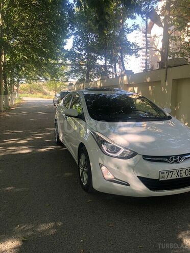 Hyundai Avante 2014, 260,000 km - 1.6 л - Bakı