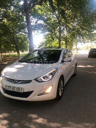 Hyundai Avante 2014, 260,000 km - 1.6 л - Bakı