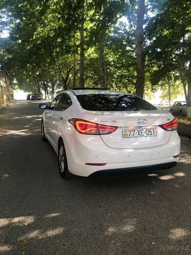 Hyundai Avante 2014, 260,000 km - 1.6 л - Bakı