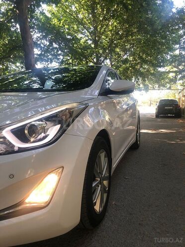 Hyundai Avante 2014, 260,000 km - 1.6 л - Bakı