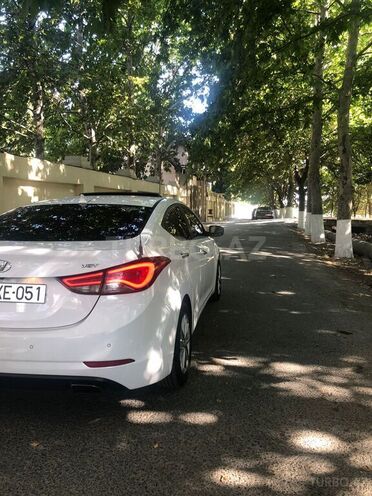 Hyundai Avante 2014, 260,000 km - 1.6 л - Bakı
