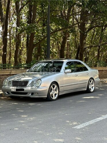 Mercedes E 320 2000, 292,000 km - 3.2 l - Tovuz