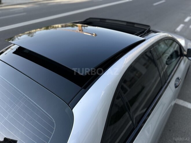 Mercedes C 300 2015, 157,716 km - 2.0 l - Bakı