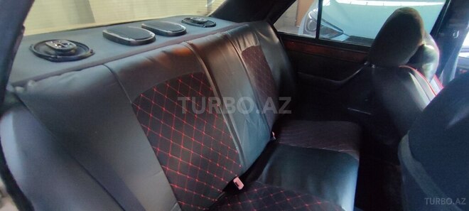 Mercedes E 220 1992, 600,000 km - 2.2 l - Salyan