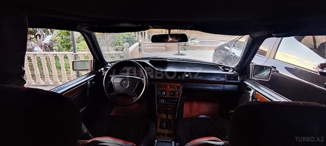 Mercedes E 220 1992, 600,000 km - 2.2 l - Salyan