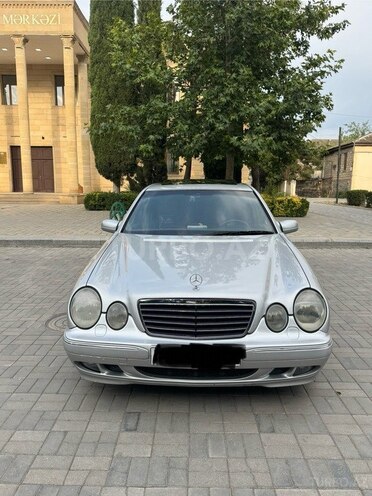 Mercedes E 270 2000, 548,000 km - 2.7 l - Mingəçevir