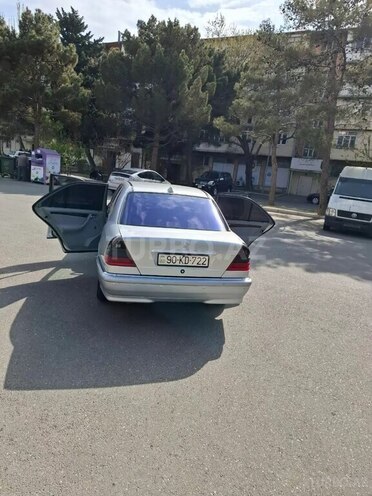 Mercedes C 180 1999, 353,000 km - 1.8 л - Bakı