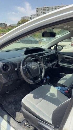 Toyota Aqua 2017, 220,000 km - 1.5 l - Bakı