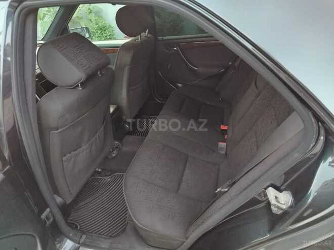 Mercedes C 240 1998, 258,585 km - 2.4 l - Qəbələ