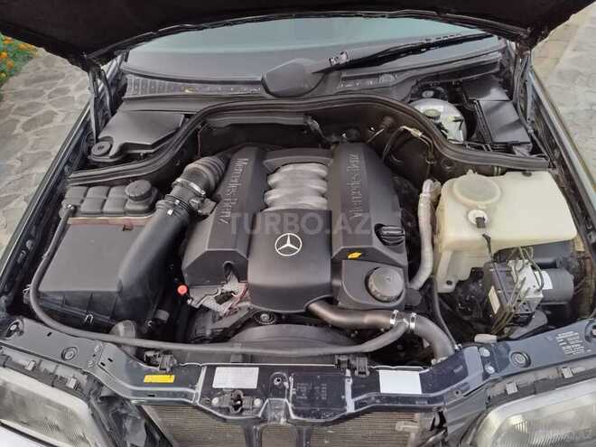 Mercedes C 240 1998, 258,585 km - 2.4 l - Qəbələ