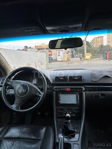 Audi A4 2003, 396,000 km - 1.8 л - Bakı