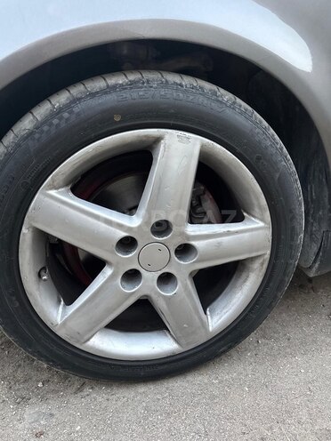 Audi A4 2003, 396,000 km - 1.8 л - Bakı