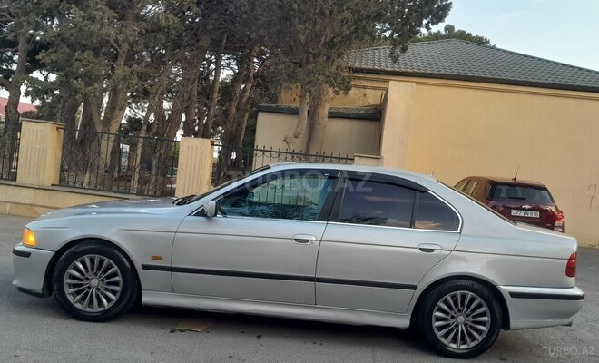 BMW 525 2000, 256,322 km - 2.5 l - Bakı