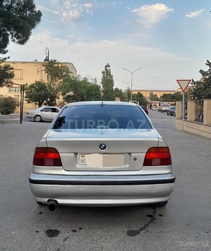 BMW 525 2000, 256,322 km - 2.5 l - Bakı