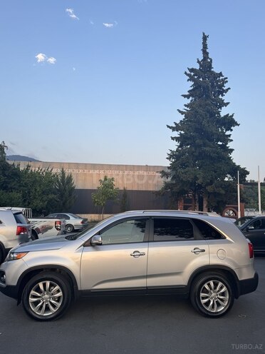 Kia Sorento 2011, 239,300 km - 2.0 l - Bakı