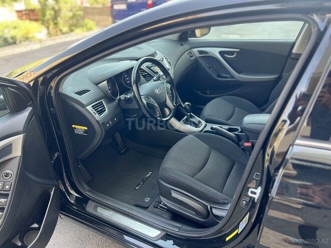 Hyundai Elantra 2015, 99,779 km - 1.8 л - Bakı