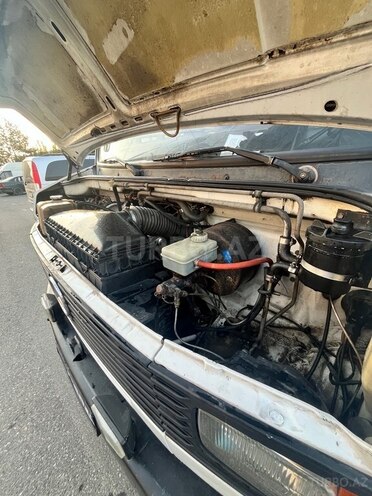 Mercedes 609 D 1991, 474,774 km - 3.9 l - Bakı