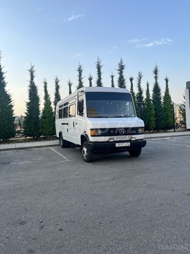 Mercedes 609 D 1991, 474,774 km - 3.9 l - Bakı