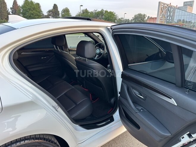 BMW 528 2015, 131,000 km - 2.0 l - Gəncə
