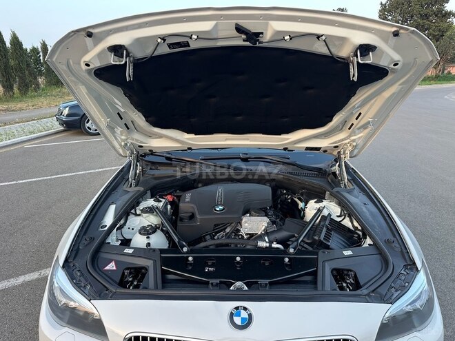BMW 528 2015, 131,000 km - 2.0 l - Gəncə