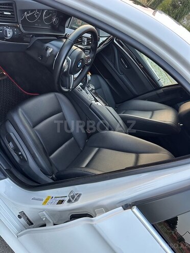 BMW 528 2015, 131,000 km - 2.0 l - Gəncə