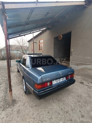 Mercedes 190 1988, 669,695 km - 2.0 l - Sabirabad