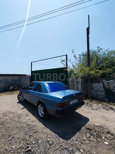 Mercedes 190 1988, 669,695 km - 2.0 l - Sabirabad